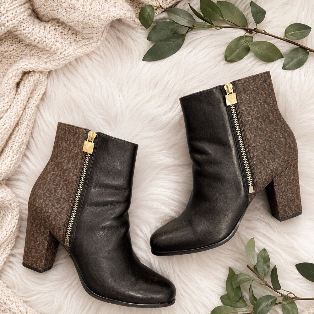 Michael Kors Womens size Size 9.5 Ankle Boot Shoe Frenchie Logo Leather Brown